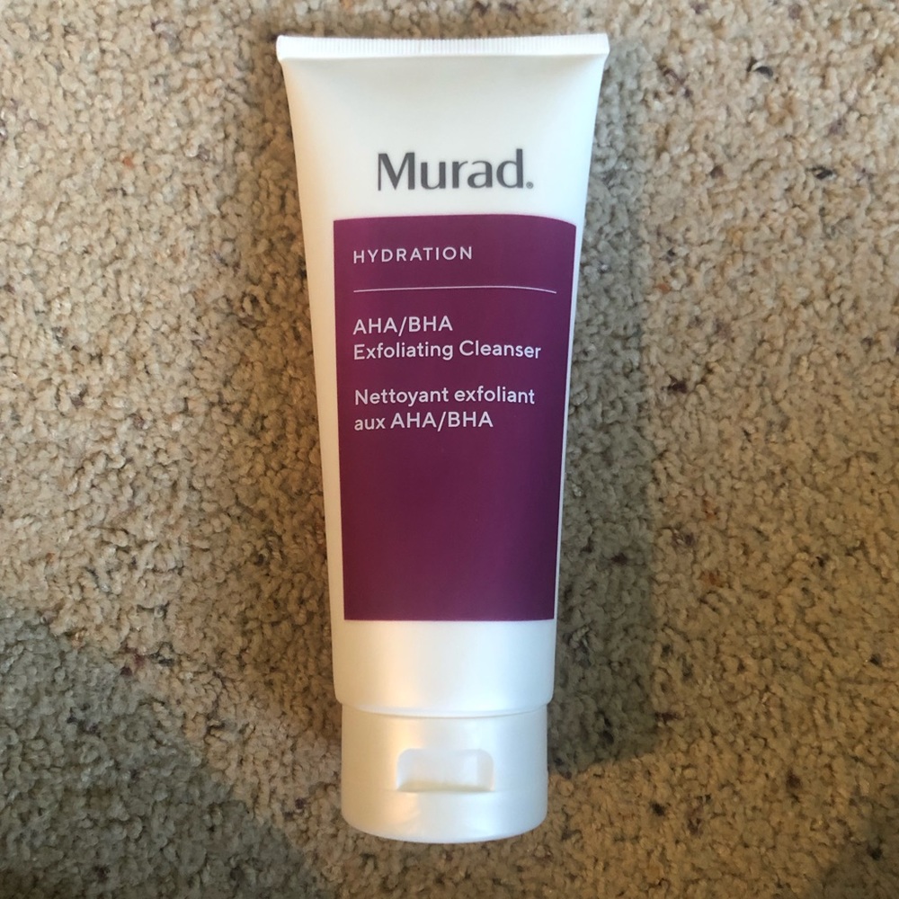 Exfoliating cleanser